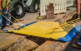 easilift-handles-pair-yellow-traffic-safety-application-ss-p-5