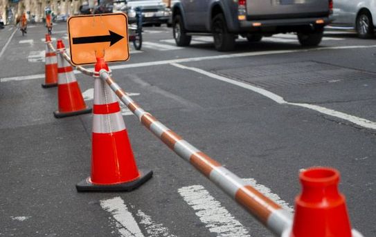 Telescoping Cone Bar