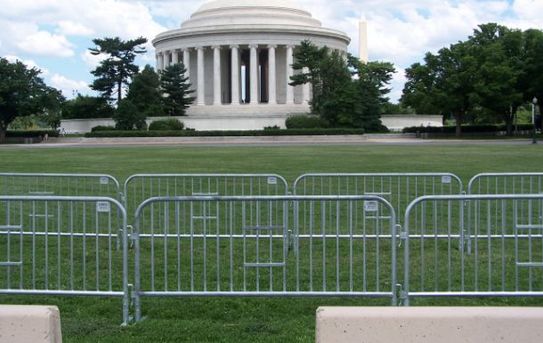 7.5 ft Metal Barricade | Feet Options | Heavy-Duty