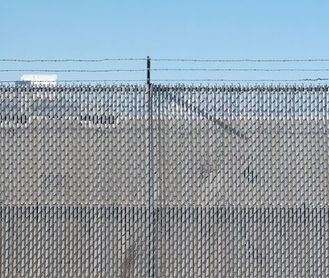 vertical-barb-wire-arm--1-5_8”-x-1-5_8”-galvanized-fence-accessorie-application-ss-p-