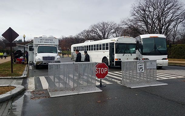 a-100-stageguard-galvanized-crowd-control-barriers-application-ss-p-4